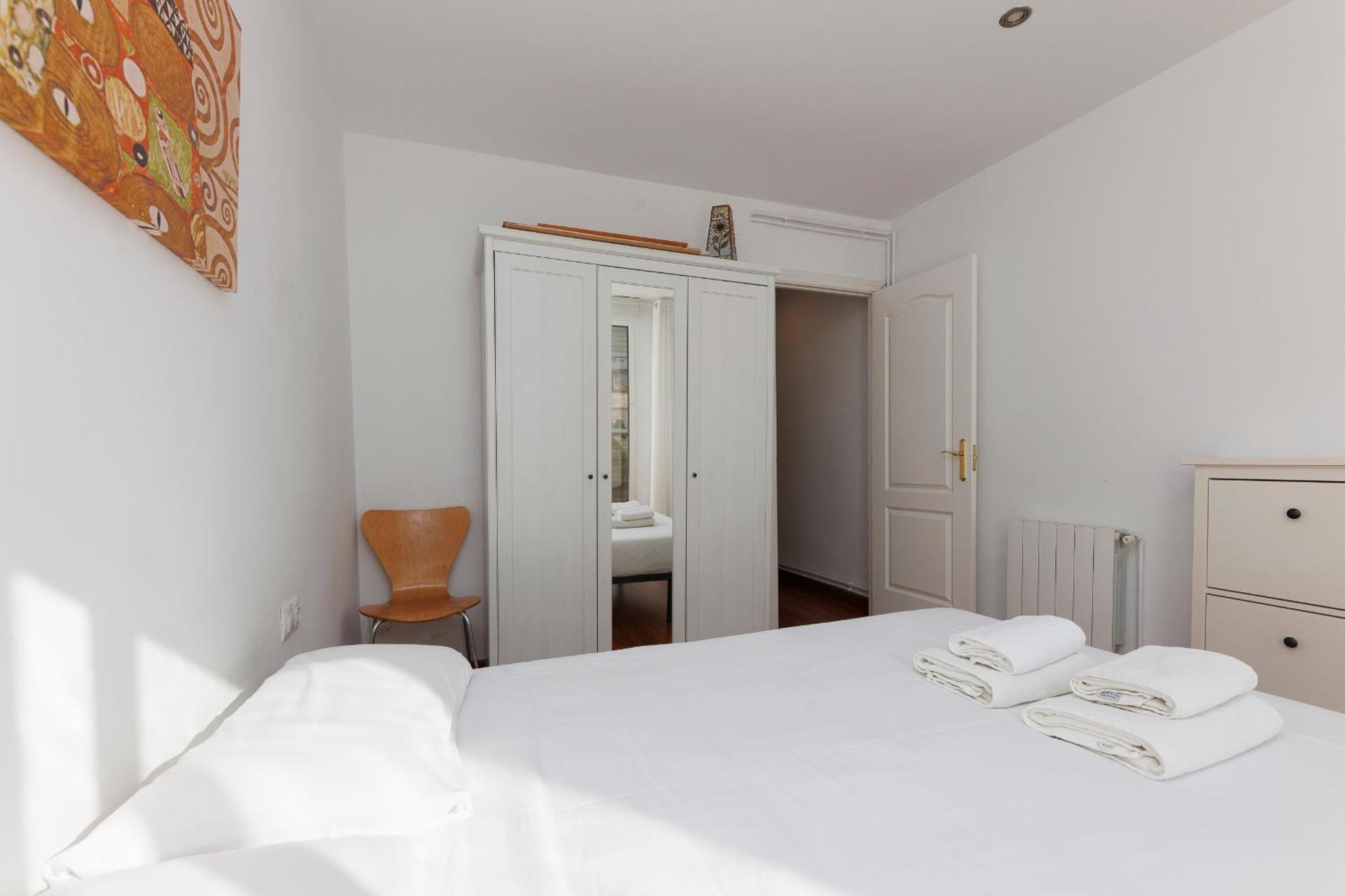 Aparteasy - Private Terrace, 3-Bedroom Apartment Barselona Dış mekan fotoğraf