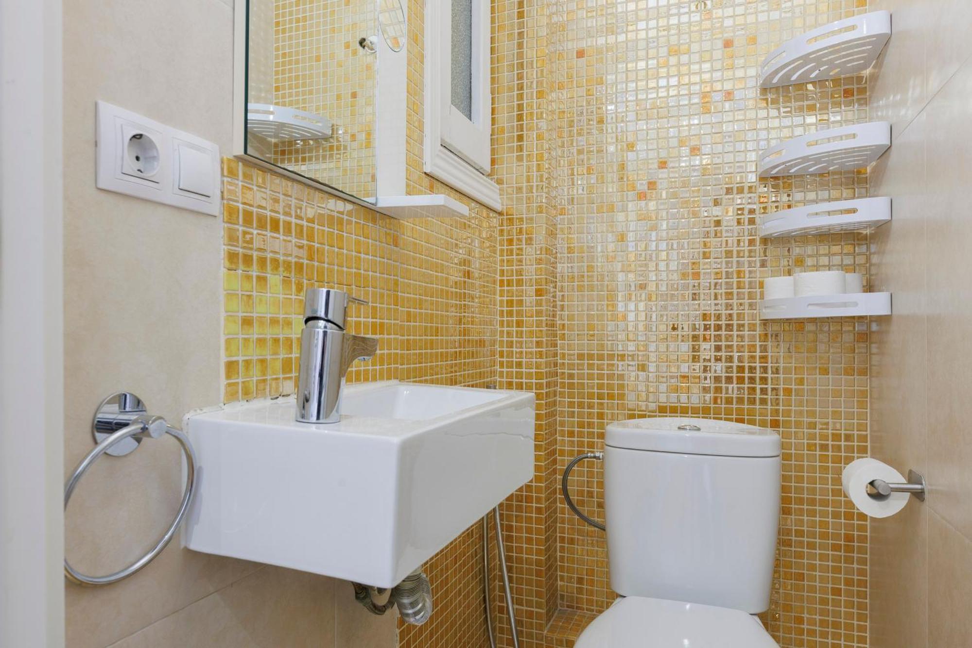 Aparteasy - Private Terrace, 3-Bedroom Apartment Barselona Dış mekan fotoğraf
